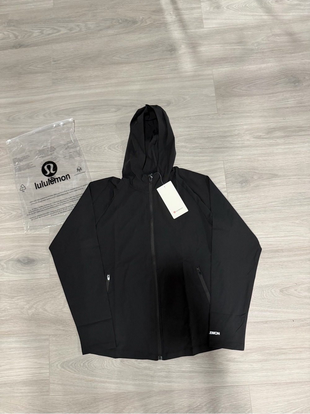 Mens Lululemon Jacket, Size Small and brand new